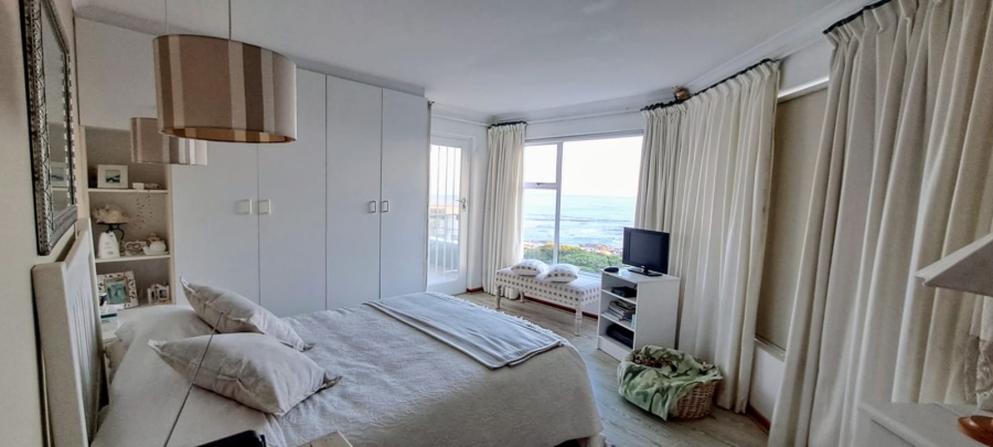5 Bedroom Property for Sale in Vermont Western Cape